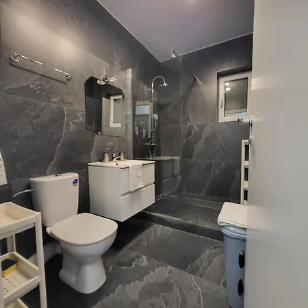 Garsoniera Superba *